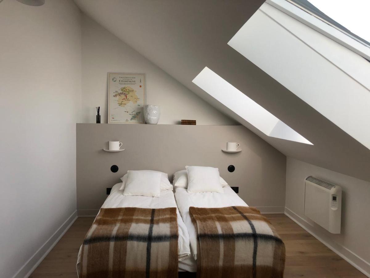 エペルネーSublime Duplex Champenois Avec Vue Sur Les Vignesアパートメント エクステリア 写真